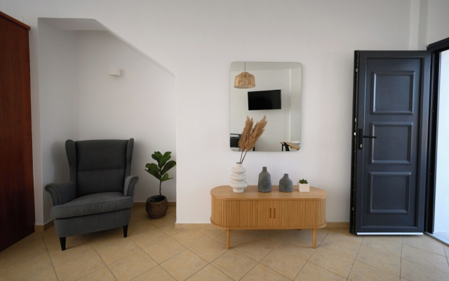 Anya Suites Santorini