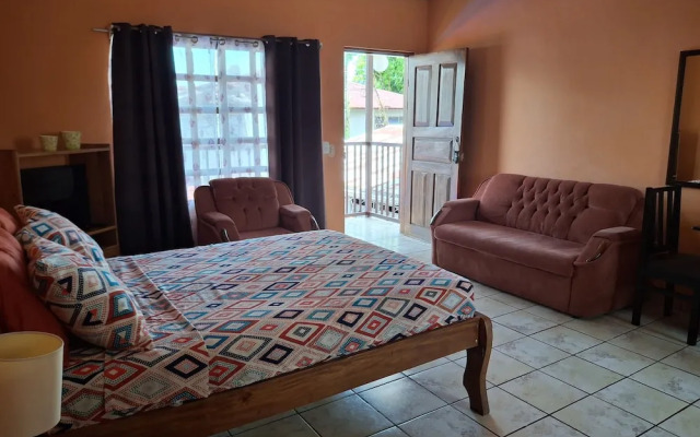 Apartamentos Quepos Studio