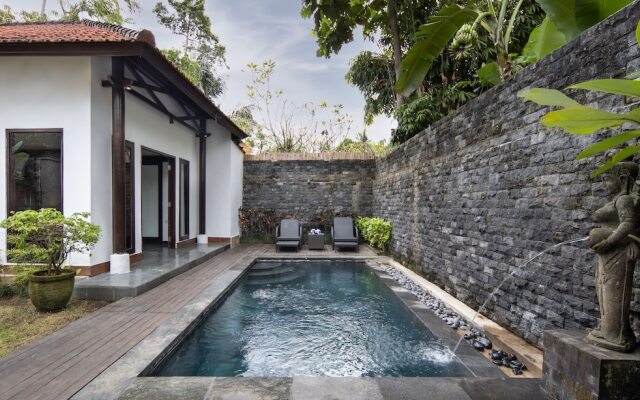 Ubud Raya Villa