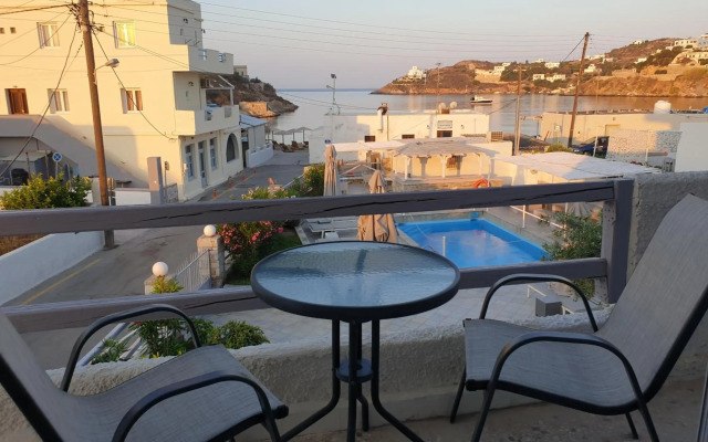 Syros Holidays