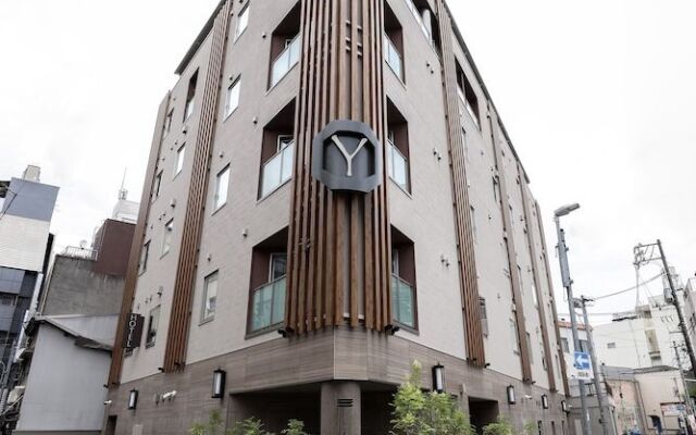 Y-HOTEL
