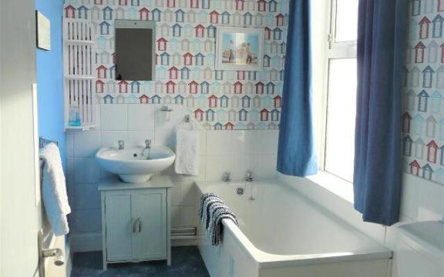 Apartment 3a Marina Holiday Apartments