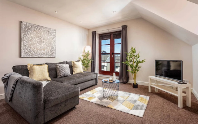 Elliot Suite No9 - Donnini Apartments