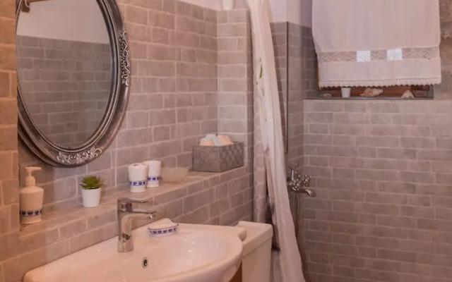 Manos house in Chora