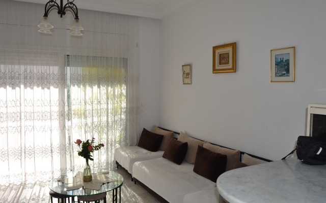 Airbetter -Cute 2bedroom Duplex with terrace Hammamet