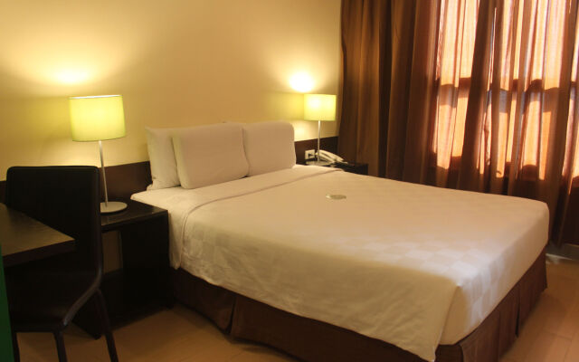 Go Hotels Plus Mandaluyong