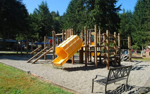 Thunderbird RV & Camping Resort