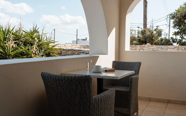Mitos Suites