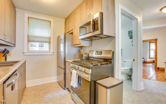 Downtown Traverse City Home - Walk to Beaches!