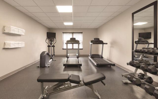 Country Inn & Suites by Radisson, Roanoke, VA