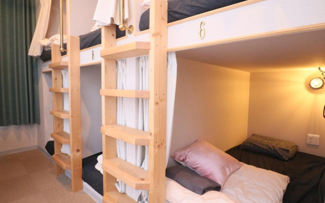 54Journey 東京大手町ホステル