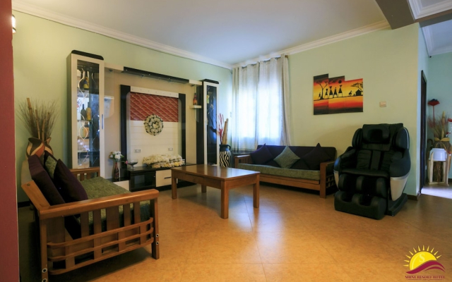 Shine Country Resort Hotel