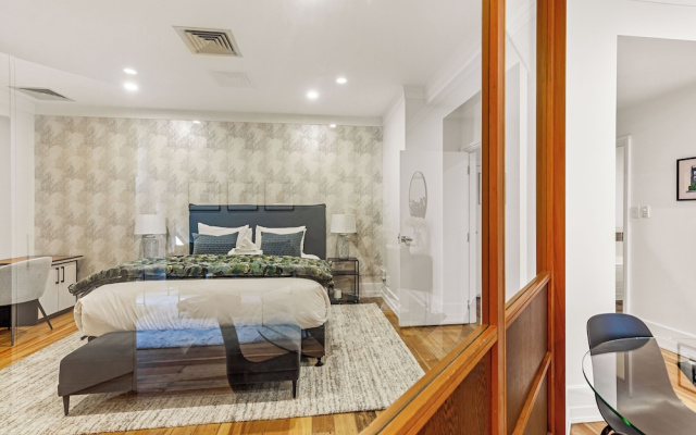 Stunning 1BR Apt in Heritage Hotel by Zodiak Stays – Guest Rooms – Auckland