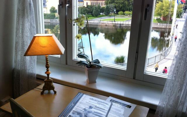 Strand Hotell