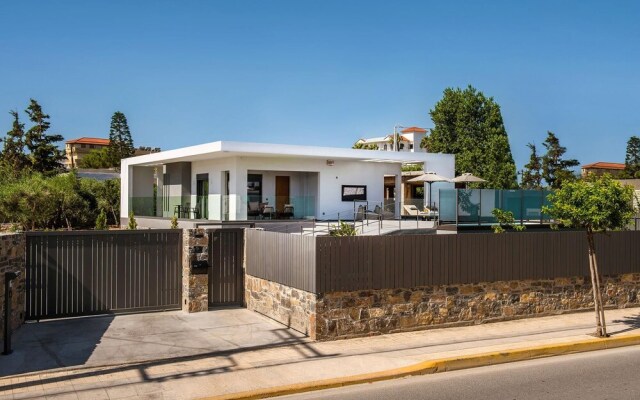 Villa Amo With Private Pool