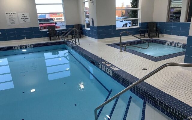 Holiday Inn Express & Suites Spruce Grove - Stony Plain by IHG