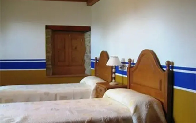 Casa Os Carballás