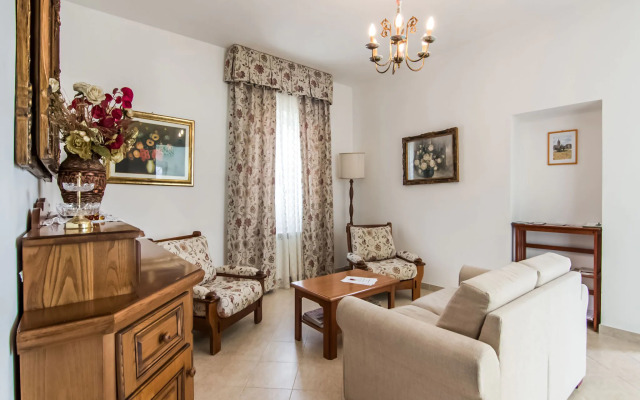 Beautiful holiday home in Montedinove with shared pool