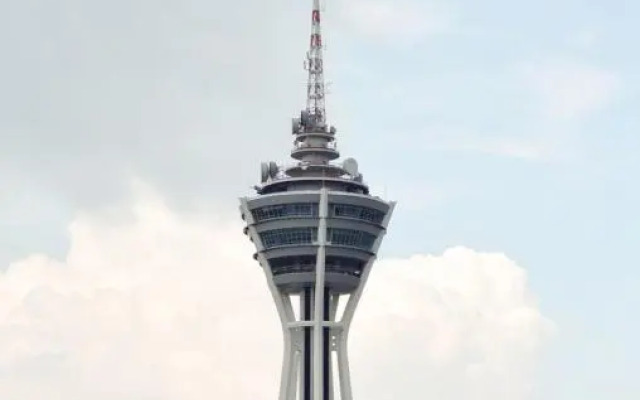 JP Hotel Jalan Stadium