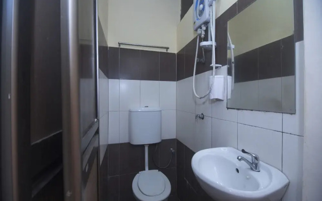 Oyo 11344 I Home Hotel