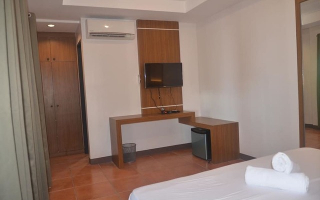 Robinland Vacation Home Badian