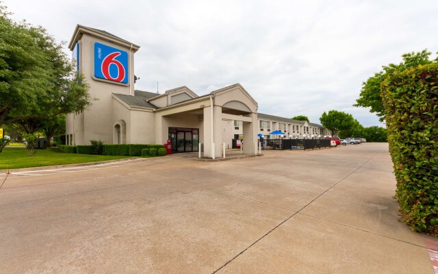 Motel 6 Dallas, TX - Northeast