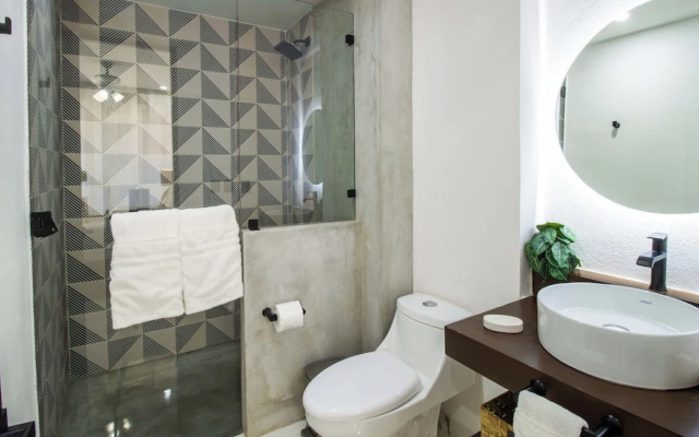 Serene Stylish Stay Roof Pool and Lounge