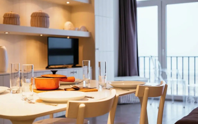 Apartment for 5 People With Garage