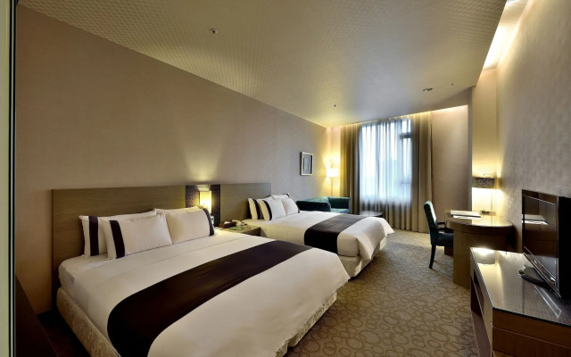 Shinkansen Grand Hotel