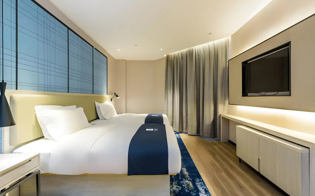 Echarm Hotel Guigang West Coach Station