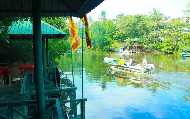 Lagoon Garden Hotel