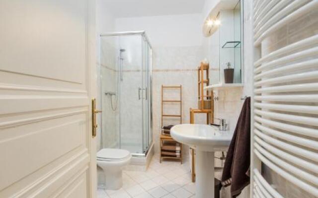 Luxury Apartment Maiselova