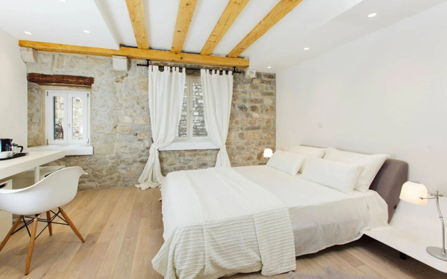 Grgur Ninski Rooms