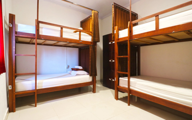 In Calm Hostel Canggu