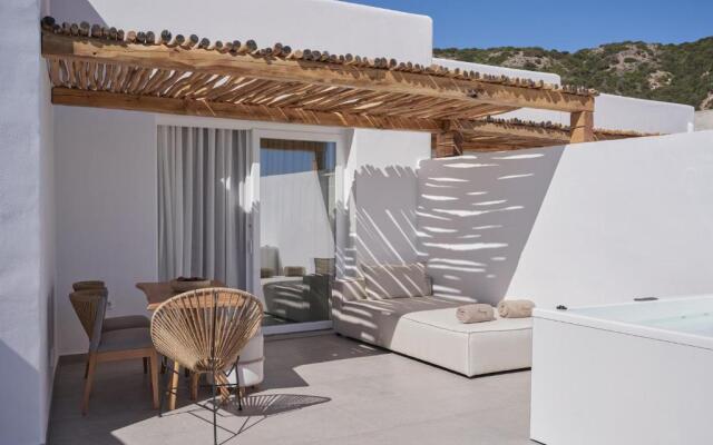 Armony Suites Milos