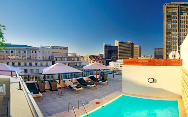 The Bijoux Aparthotel
