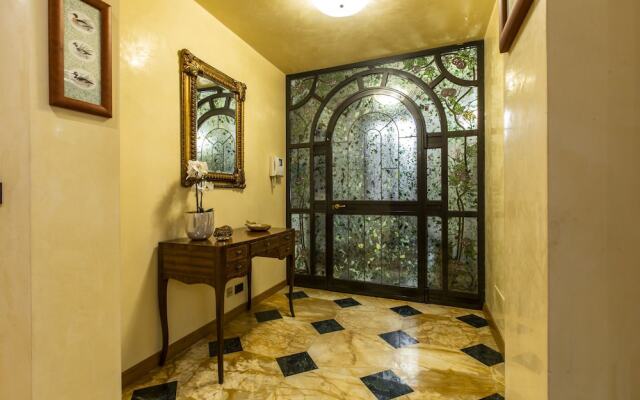 Marco Polo Deluxe R&R