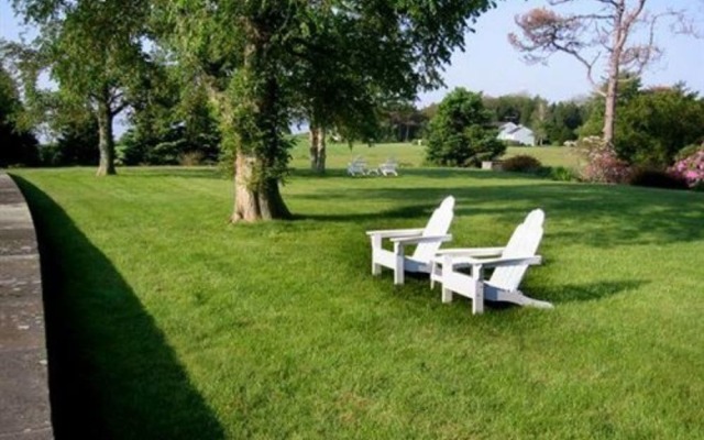 Point Pleasant Inn & Resort