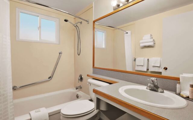 Travelodge Quesnel BC