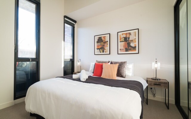 Phoenix on Curzon - Rejuvenate Stays