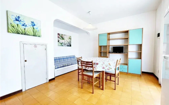 Belvilla by OYO Lovely Villa With Private Garden