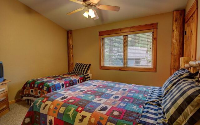 River Stone Resorts & Bear Paw Suites