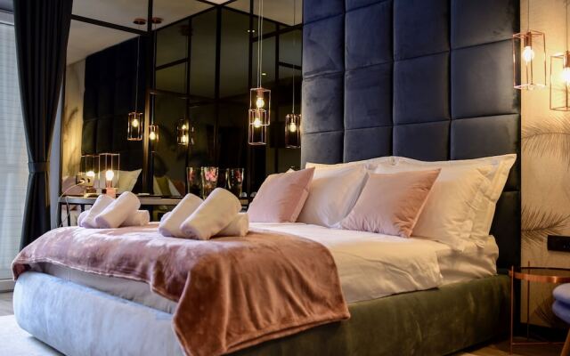 The Lion Rooms