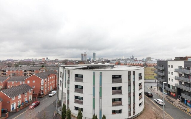 Amazing 2BR Manchester Apartment