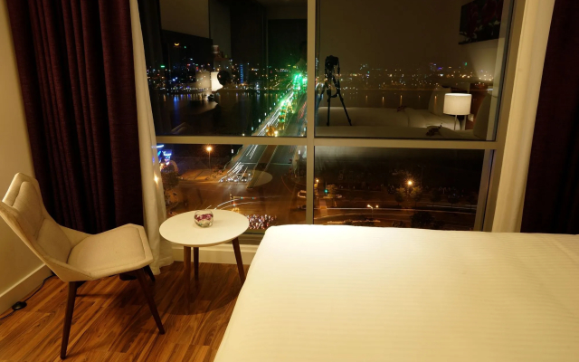 Vanda Hotel