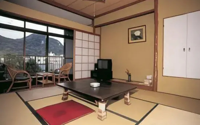 Izumisou