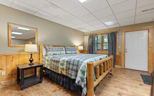 Anglers Bend Cabin 94