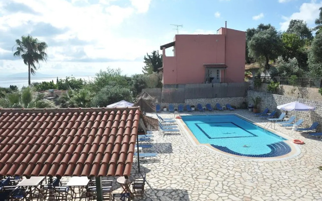 Kerkyra Studios / Mythos Apartments