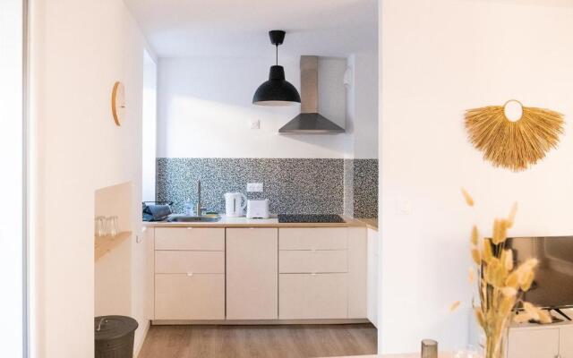 Stylish Sunset : T3 avec véranda au coeur de Pau