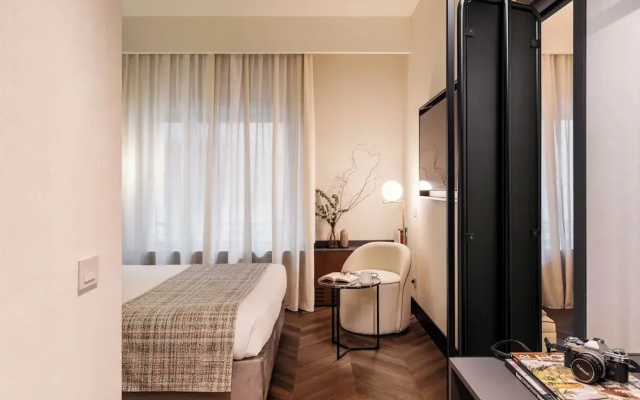 LUMERA STAY - Brera